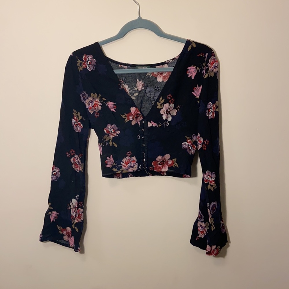*3/$20* WILD FABLE Floral Blouse